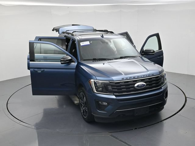 Certified 2019 Ford Expedition Limited w/ Equipment Group 303A AWD/4WD image 54