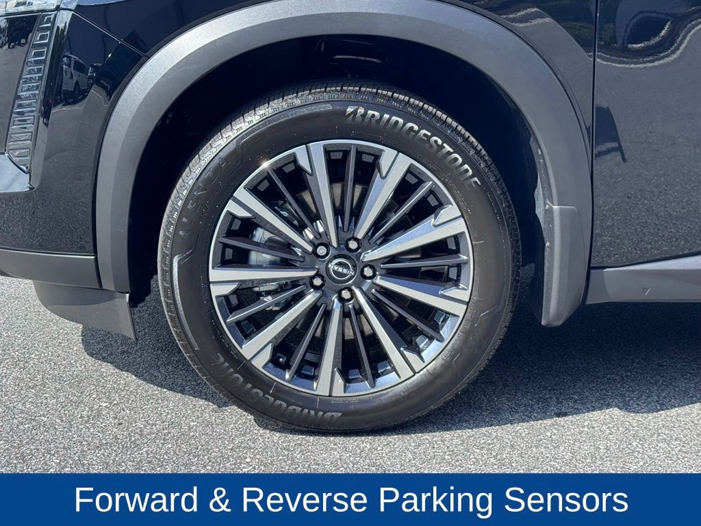 Used 2026 Nissan Pathfinder Platinum w/ Cargo Package FWD image 5