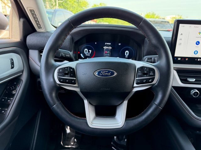 Certified 2025 Ford Explorer Active w/ Active Comfort Package AWD/4WD image 19
