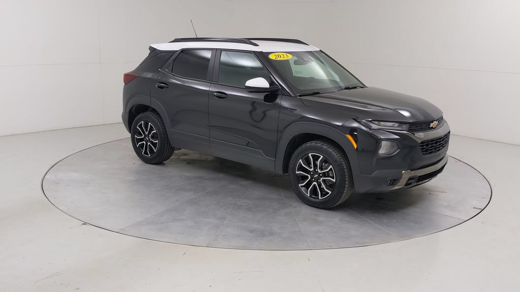 Used 2023 Chevrolet TrailBlazer ACTIV w/ Convenience Package AWD/4WD image 10
