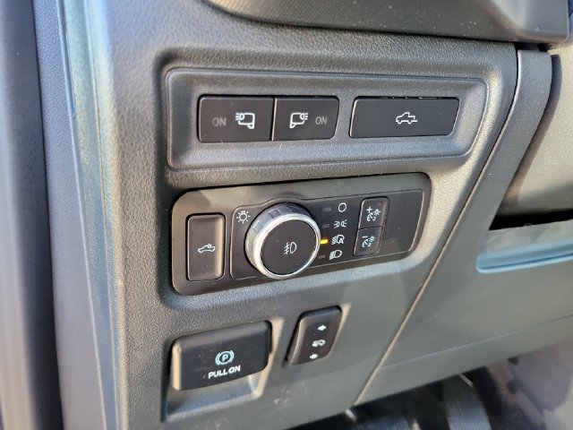 Certified 2022 Ford F150 Platinum w/ Equipment Group 701A High AWD/4WD image 14
