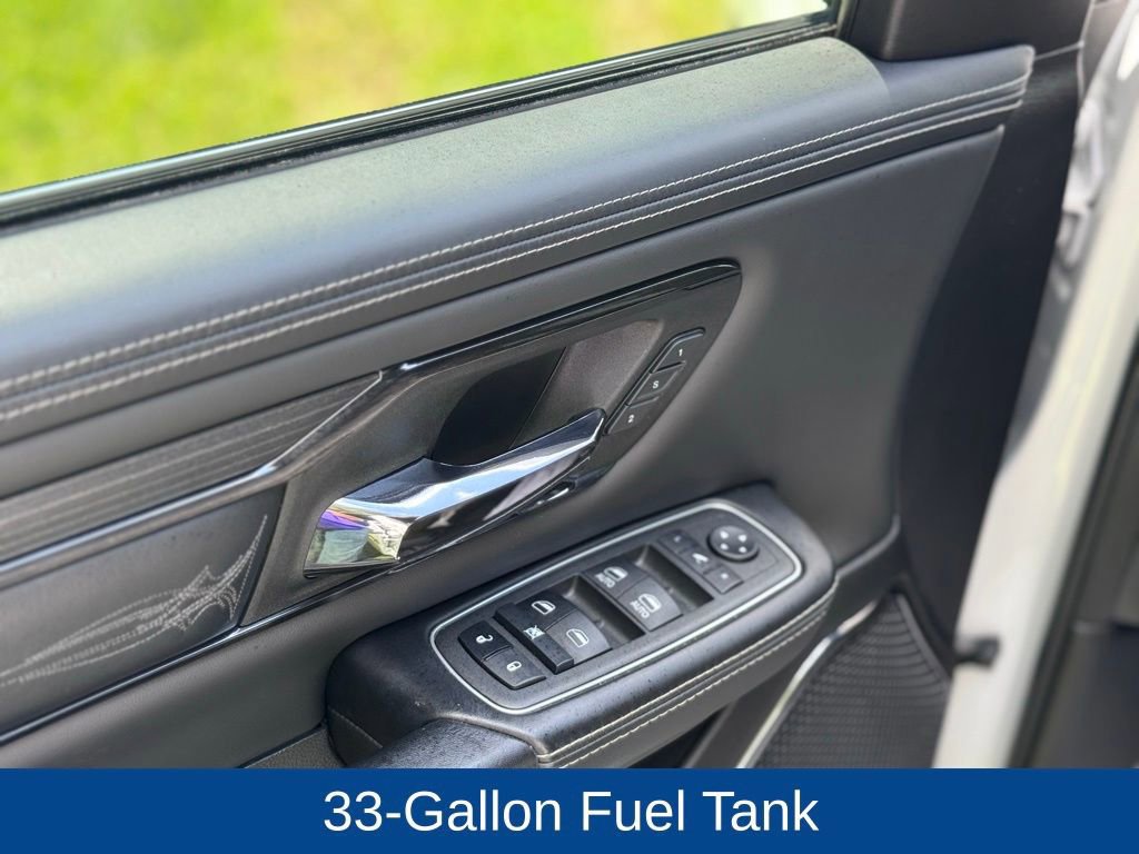 Used 2022 RAM 1500 Limited w/ Body Color Bumper Group image 12