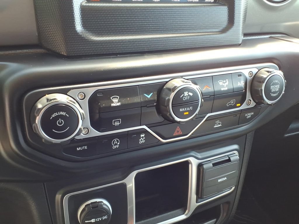 Used 2023 Jeep Wrangler Unlimited Sport AWD/4WD image 20