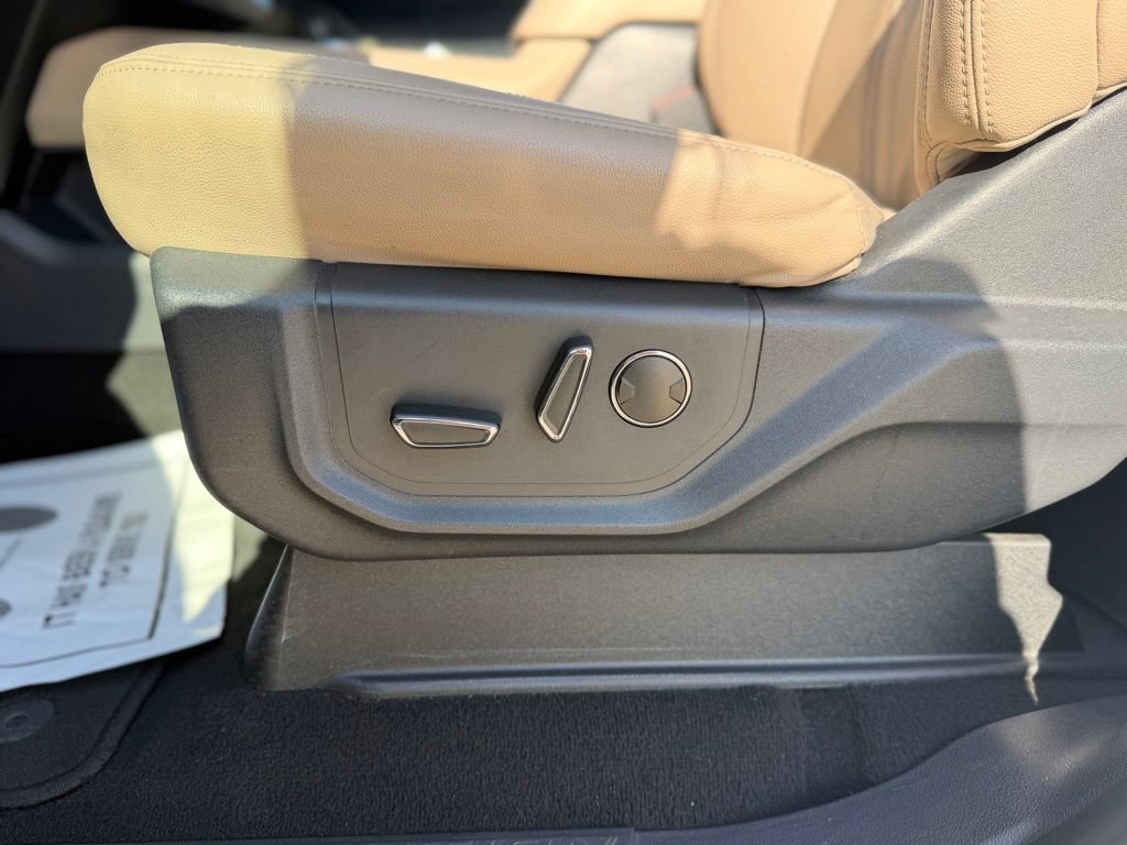 Certified 2024 Ford Expedition Limited AWD/4WD image 13