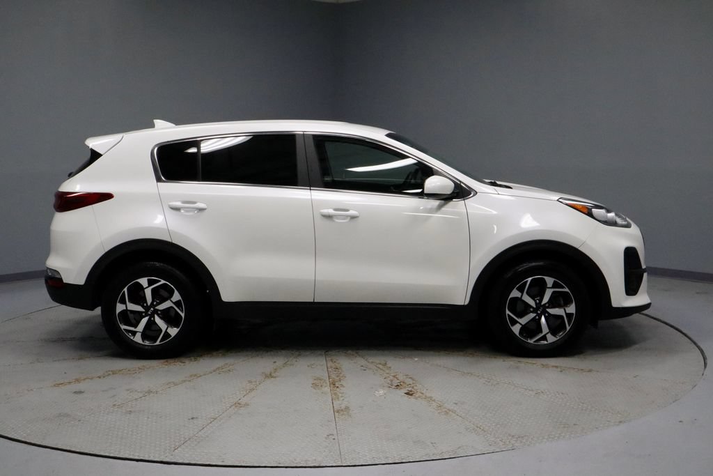 Used 2021 Kia Sportage LX FWD image 11