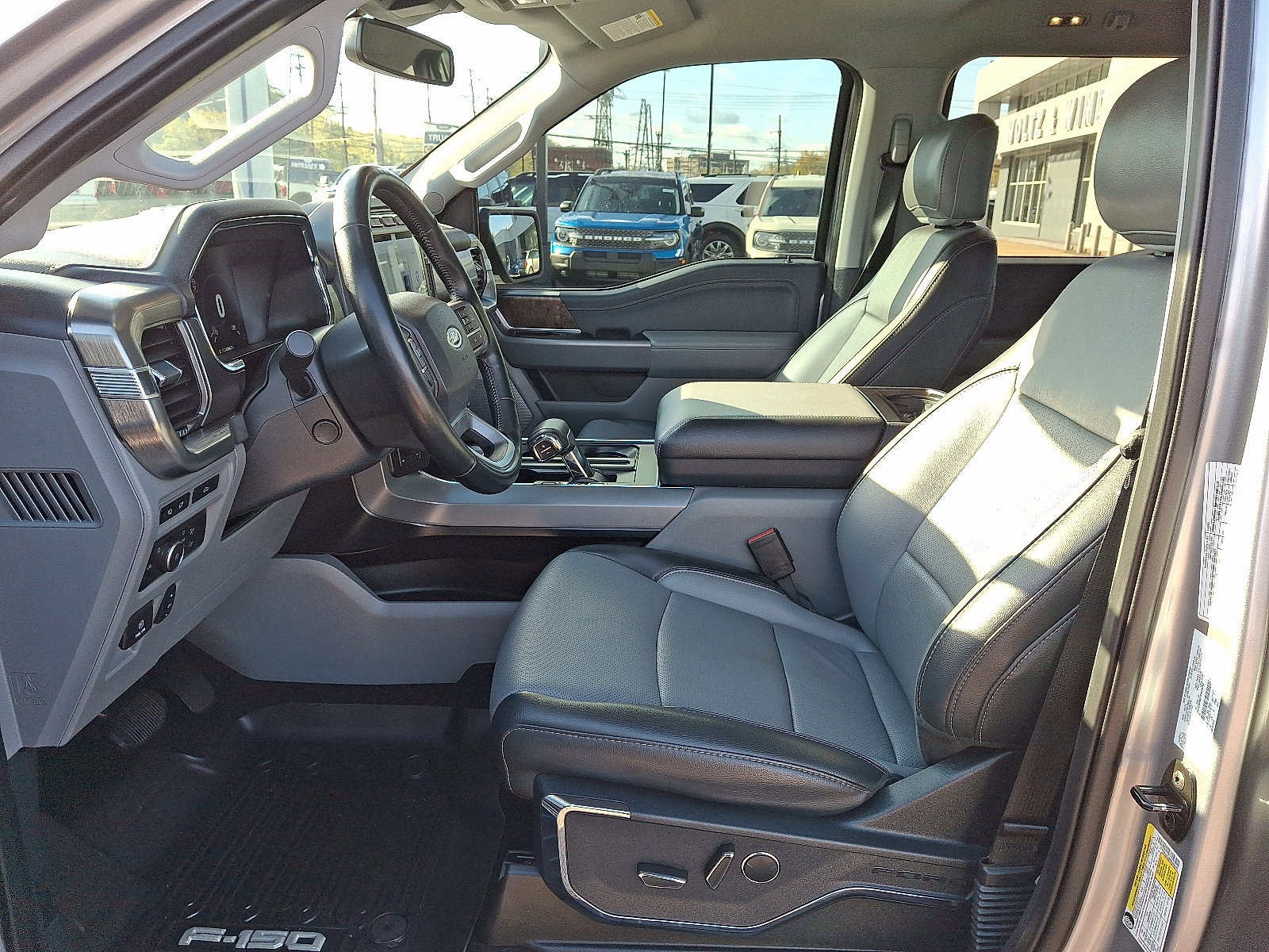 Certified 2021 Ford F150 Lariat w/ Equipment Group 502A High image 13