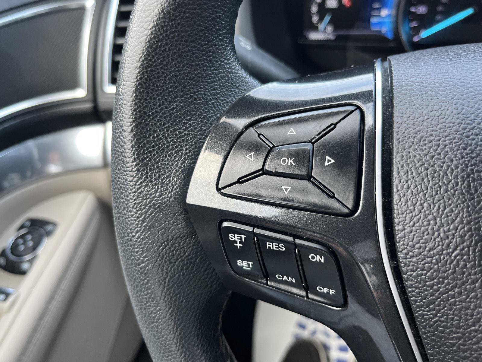 Certified 2019 Ford Explorer Limited AWD/4WD image 21