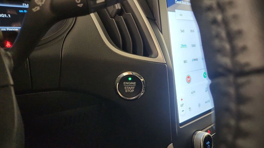 Certified 2022 Ford Edge SEL w/ Convenience Package image 24