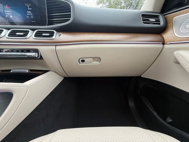 Used 2022 Mercedes-Benz GLE 350 4MATIC w/ Premium Package image 23