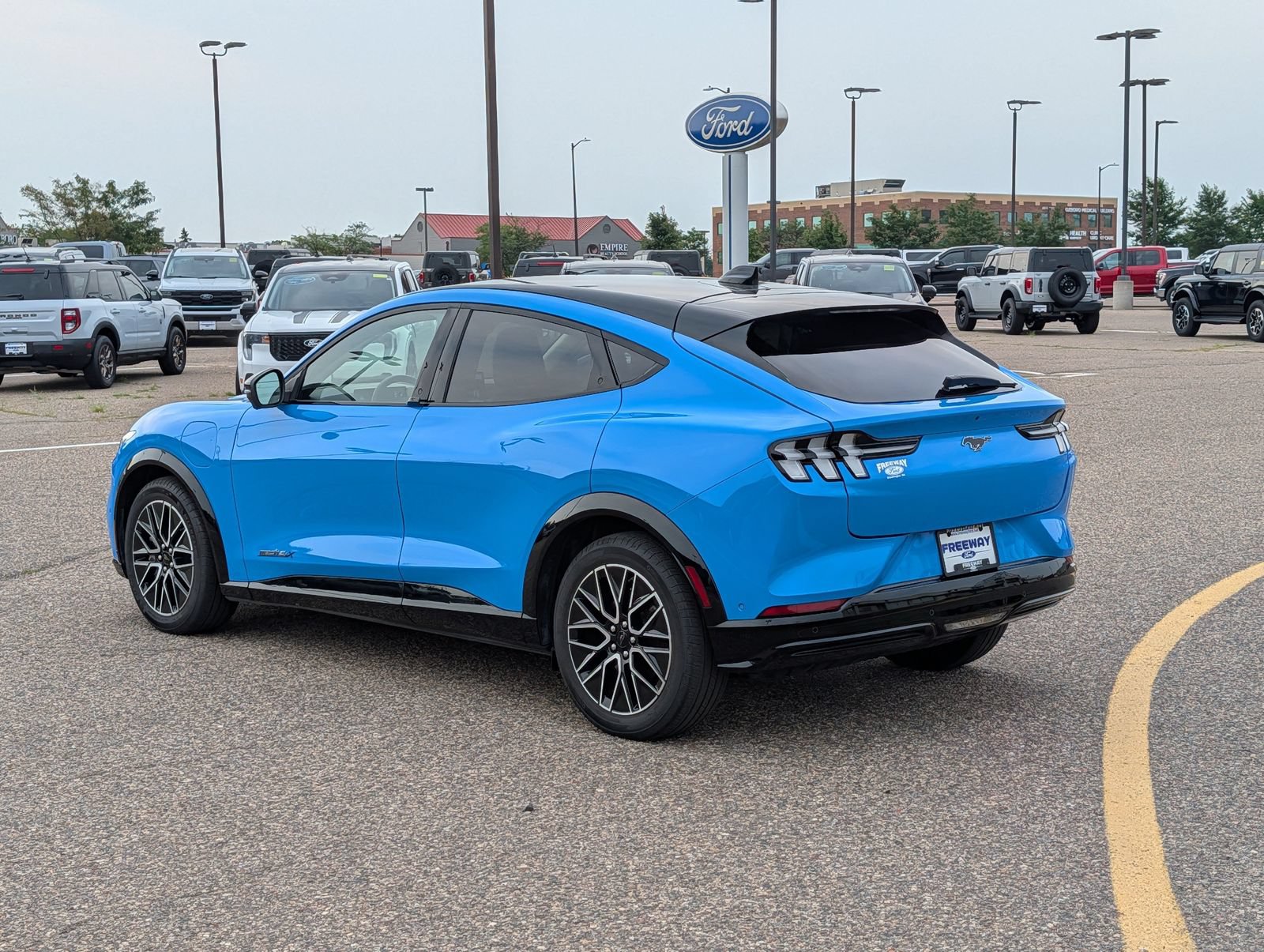 Certified 2024 Ford Mustang Mach-E Premium AWD/4WD image 3