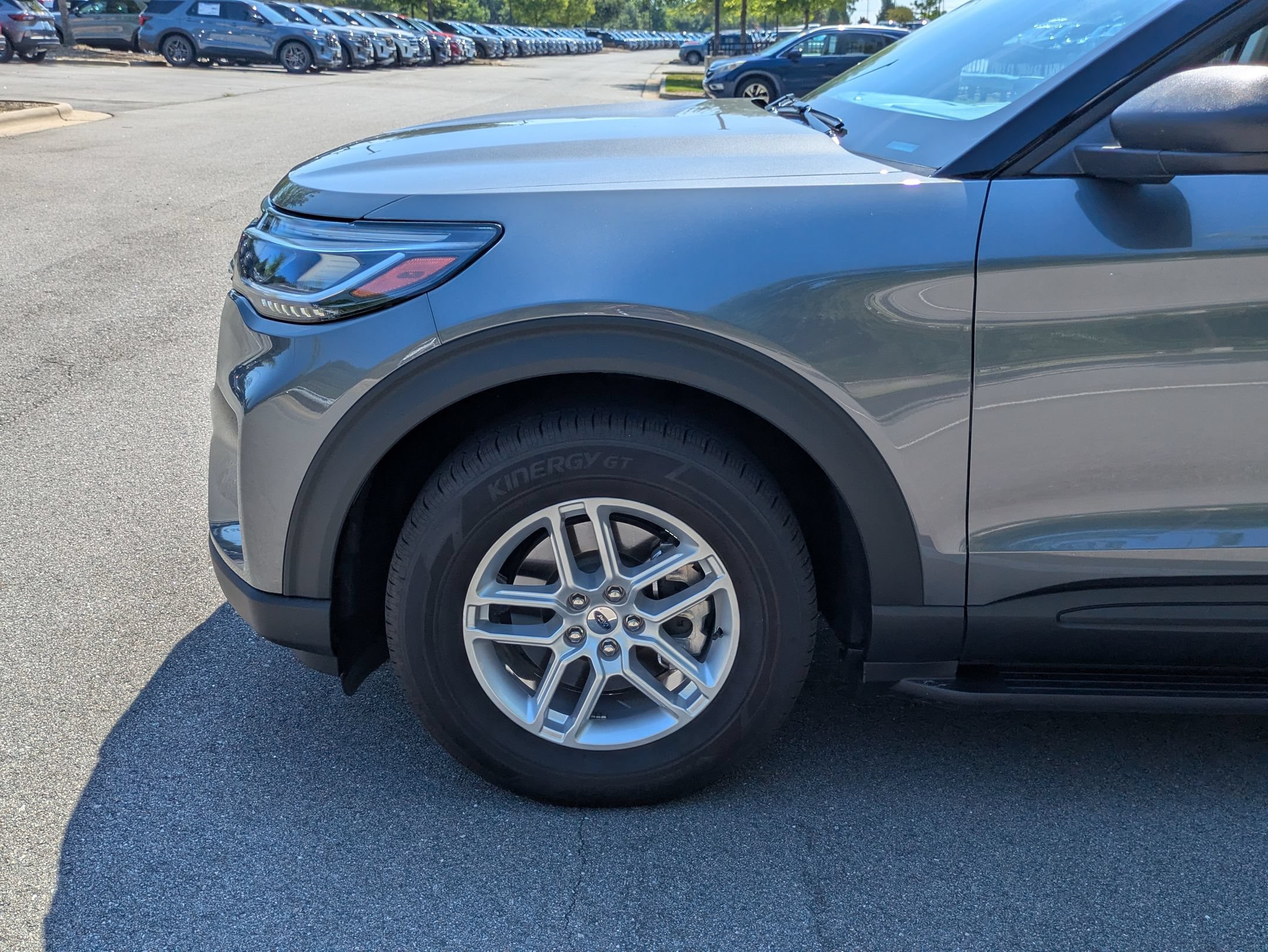 Certified 2026 Ford Explorer Active RWD image 11