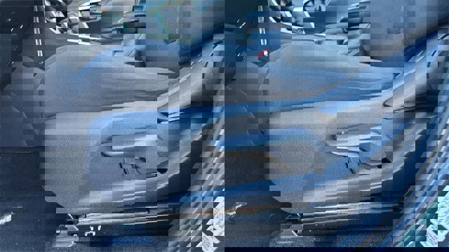 Used 2019 Toyota RAV4 LE image 24