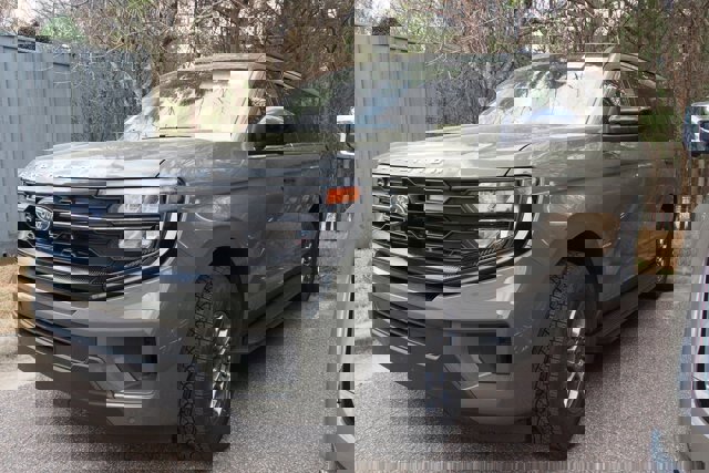 Certified 2025 Ford Expedition Max Active image 4