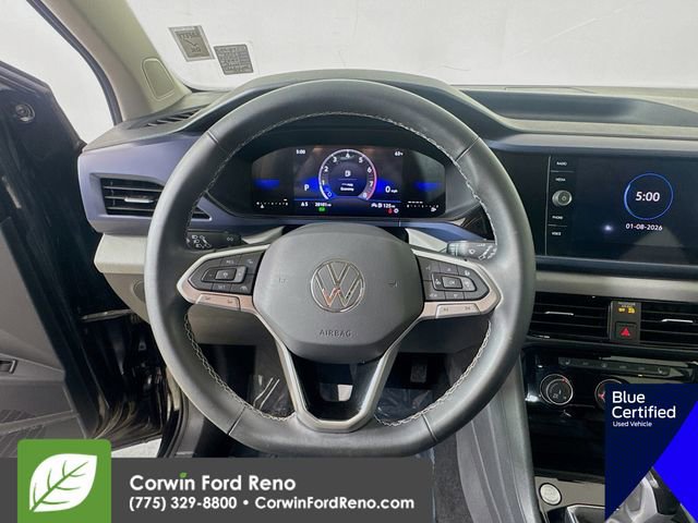 Used 2023 Volkswagen Taos SE w/ Panoramic Sunroof Package image 15