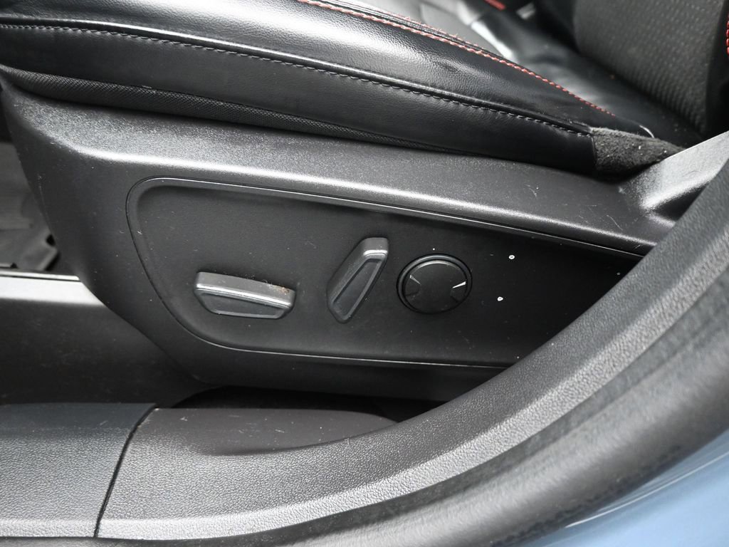 Certified 2023 Ford Escape ST-Line Elite image 38