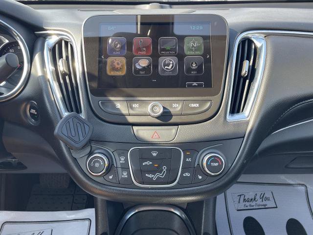 Used 2018 Chevrolet Malibu LT w/ Leather Package image 22