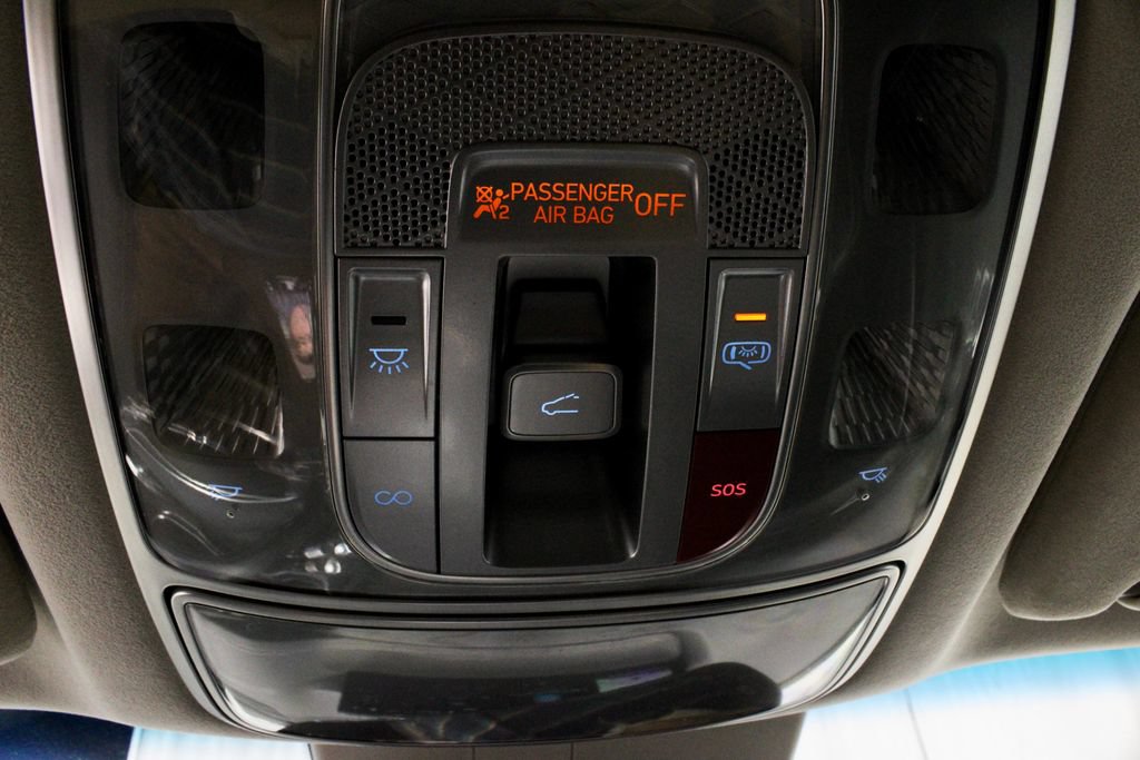 Used 2024 Genesis GV80 3.5T w/ Prestige Package AWD/4WD image 32