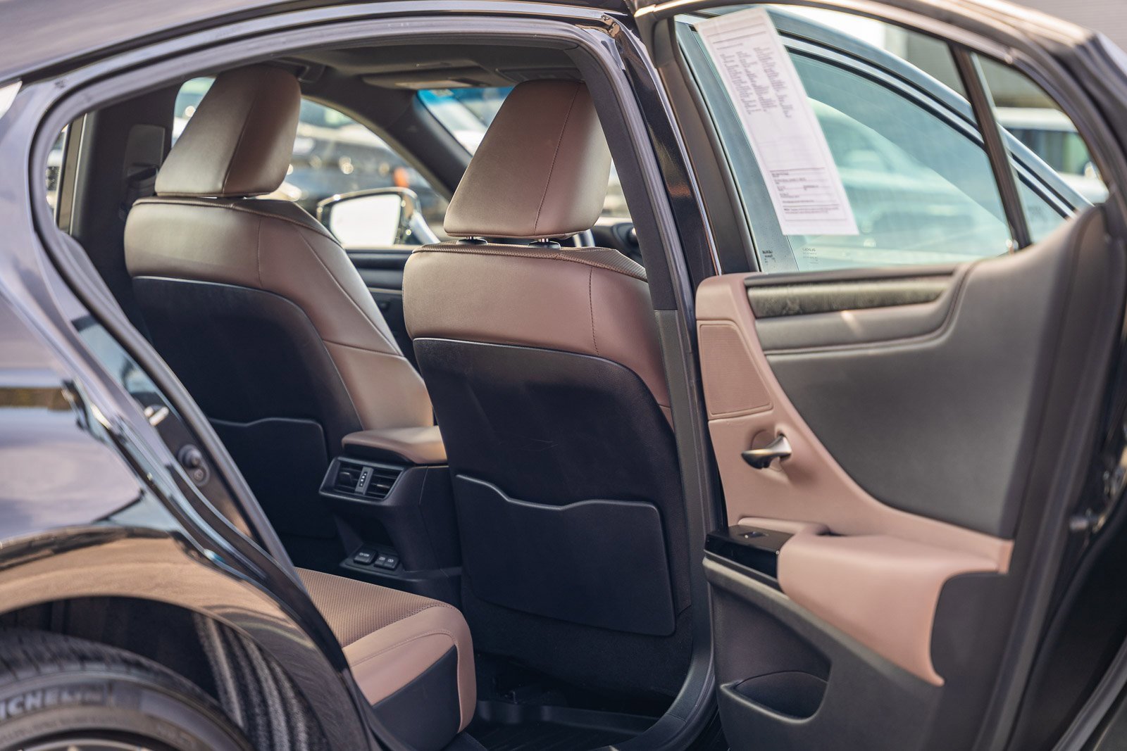 Used 2023 Lexus ES 350 w/ Premium Package image 22