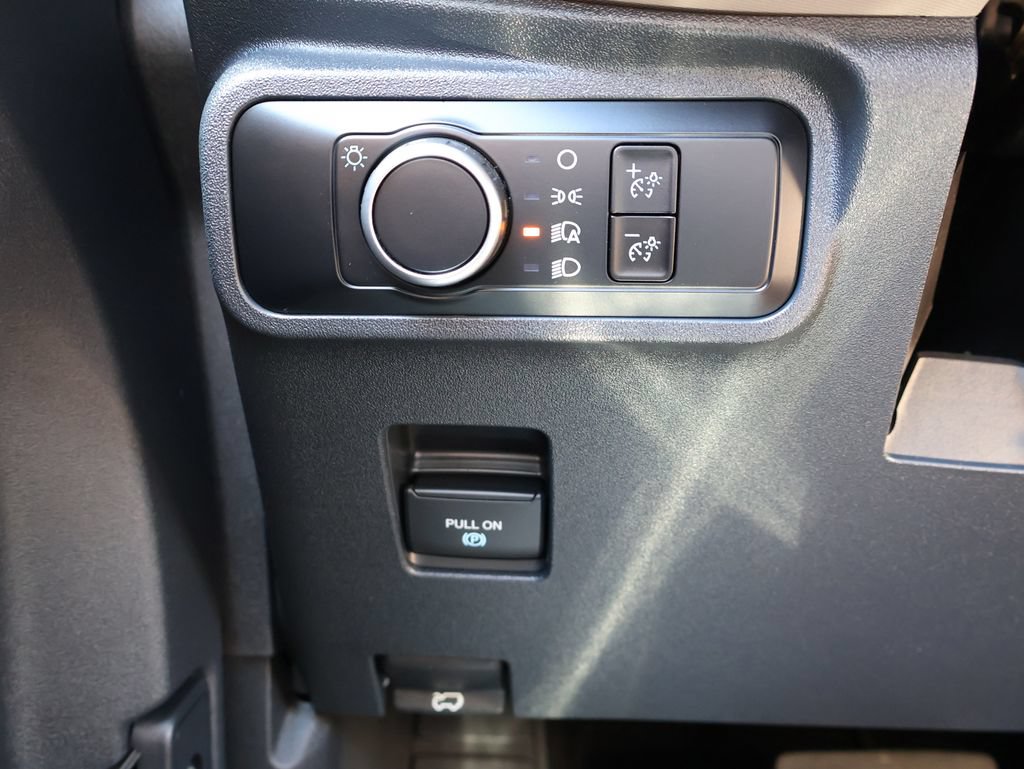 Certified 2024 Ford Bronco Wildtrak AWD/4WD image 31