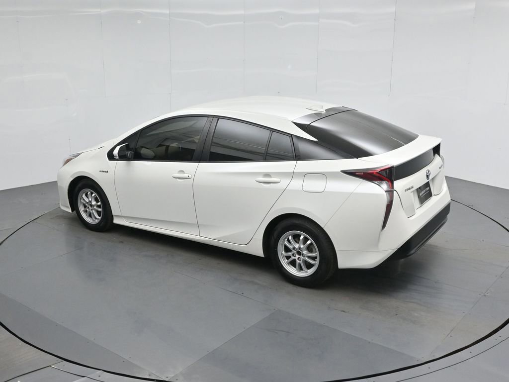 Used 2017 Toyota Prius One image 17
