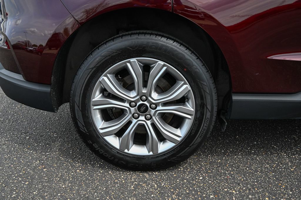 Certified 2024 Ford Edge Titanium w/ Class II Trailer Tow Package AWD/4WD image 14