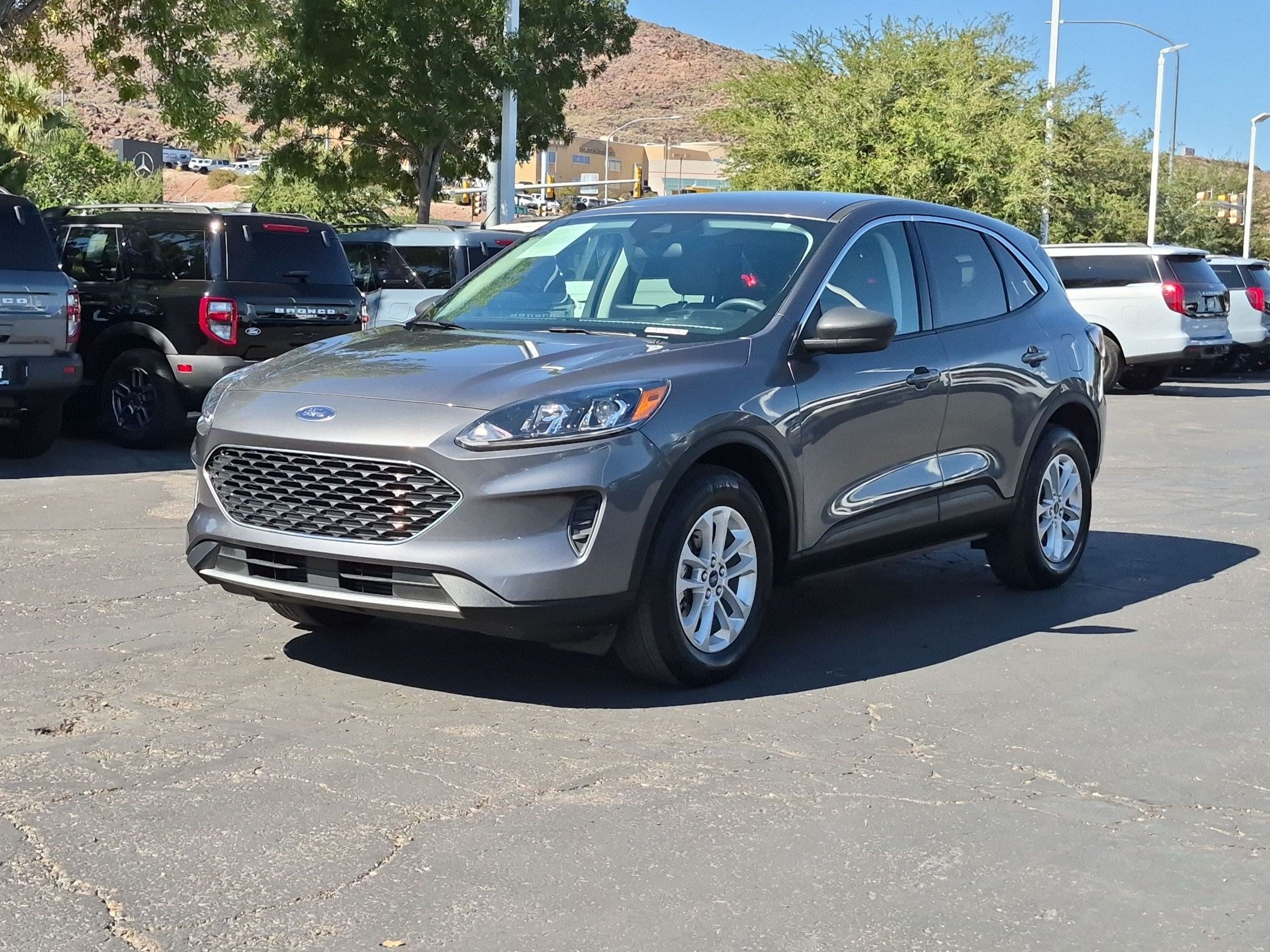Certified 2022 Ford Escape SE AWD/4WD image 10