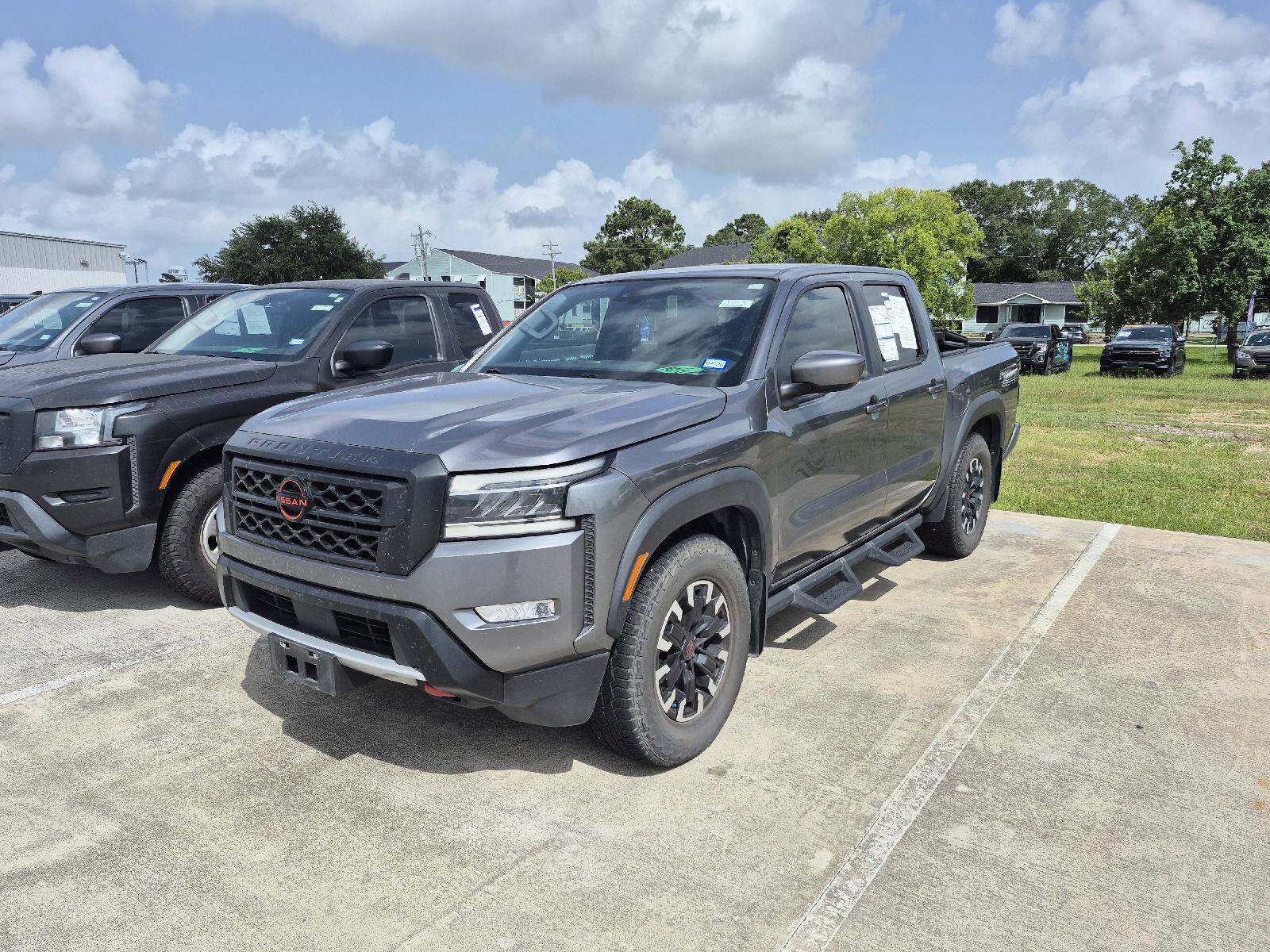 Used 2024 Nissan Frontier Pro-X w/ Technology Package RWD image 2