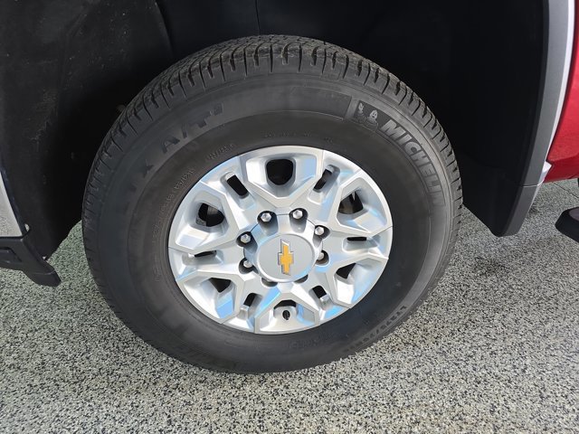 Used 2024 Chevrolet Silverado 2500 LT w/ All Star Edition image 7