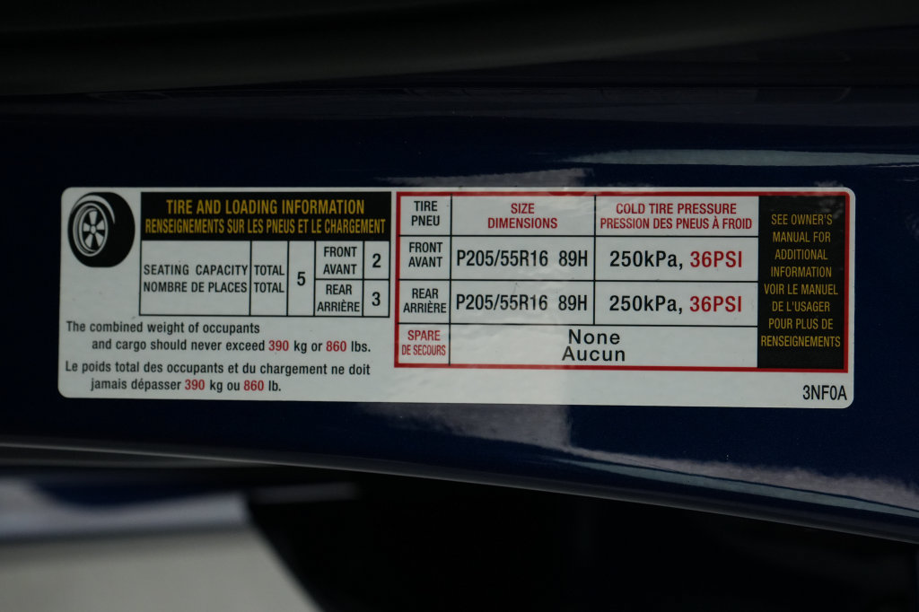 Used 2025 Nissan Leaf S FWD image 23