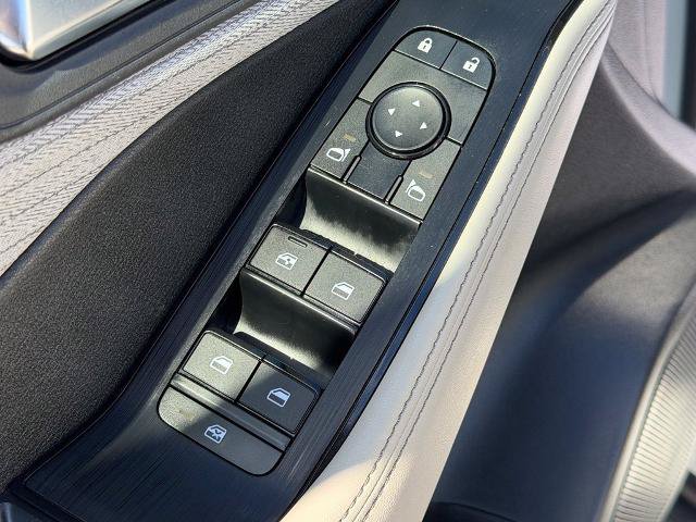 Used 2023 Nissan Rogue SV AWD/4WD image 13