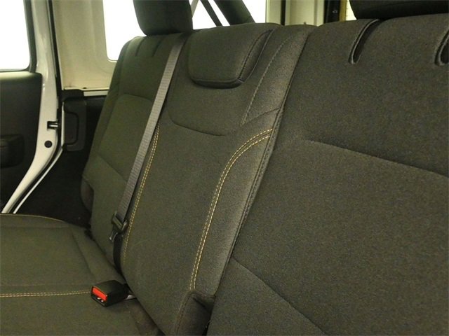 Used 2024 Jeep Wrangler Sport S image 11