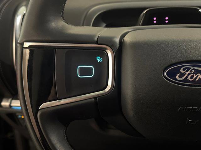 Certified 2025 Ford Expedition Max Platinum image 23