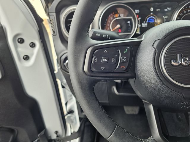 Used 2023 Jeep Wrangler Sport S image 21
