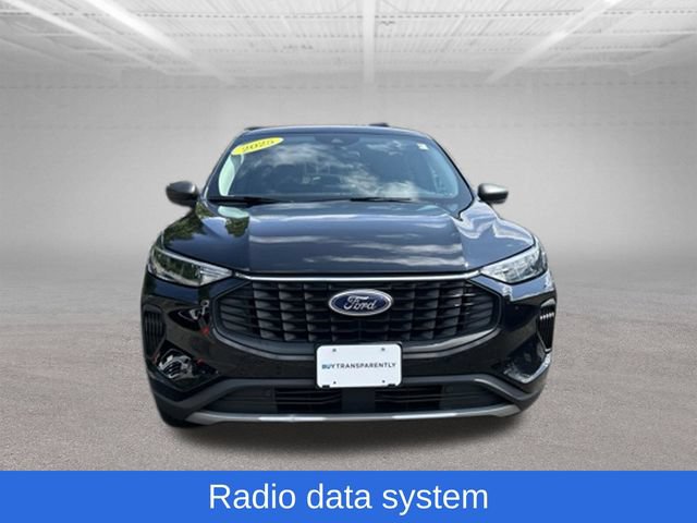 Certified 2025 Ford Escape Active AWD/4WD image 3