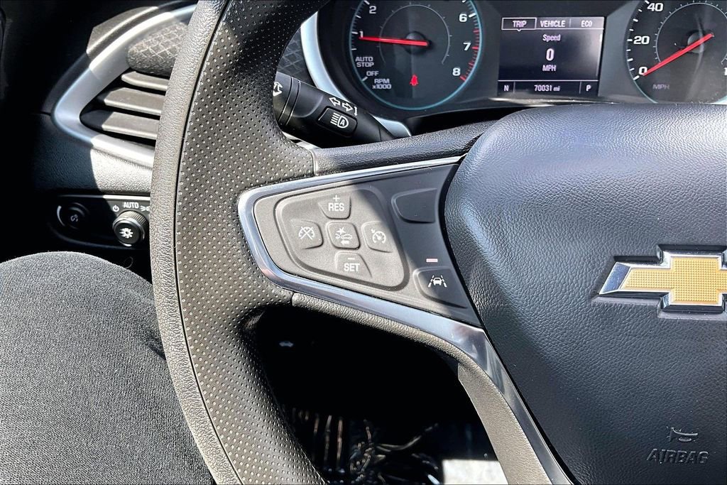 Used 2023 Chevrolet Malibu LT image 17