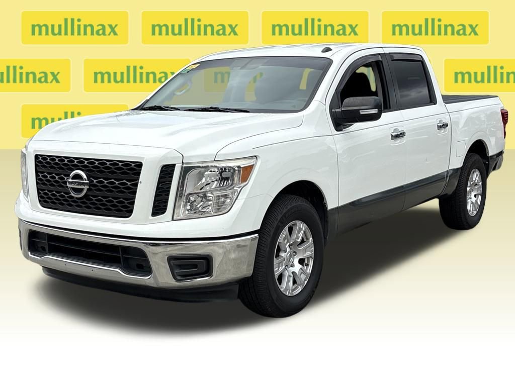 Used 2019 Nissan Titan SV RWD image 32