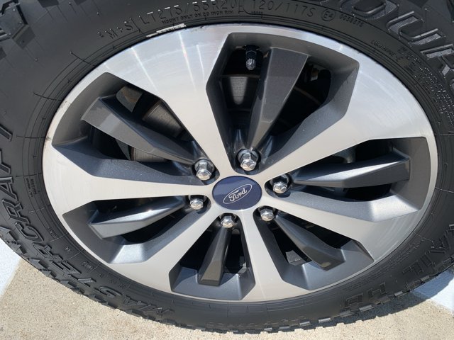 Certified 2020 Ford F150 XL w/ Equipment Group 101A Mid AWD/4WD image 17