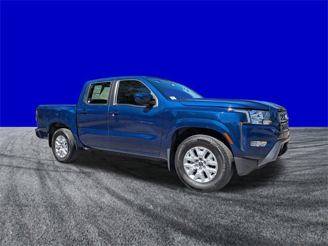 Used 2022 Nissan Frontier SV image 2