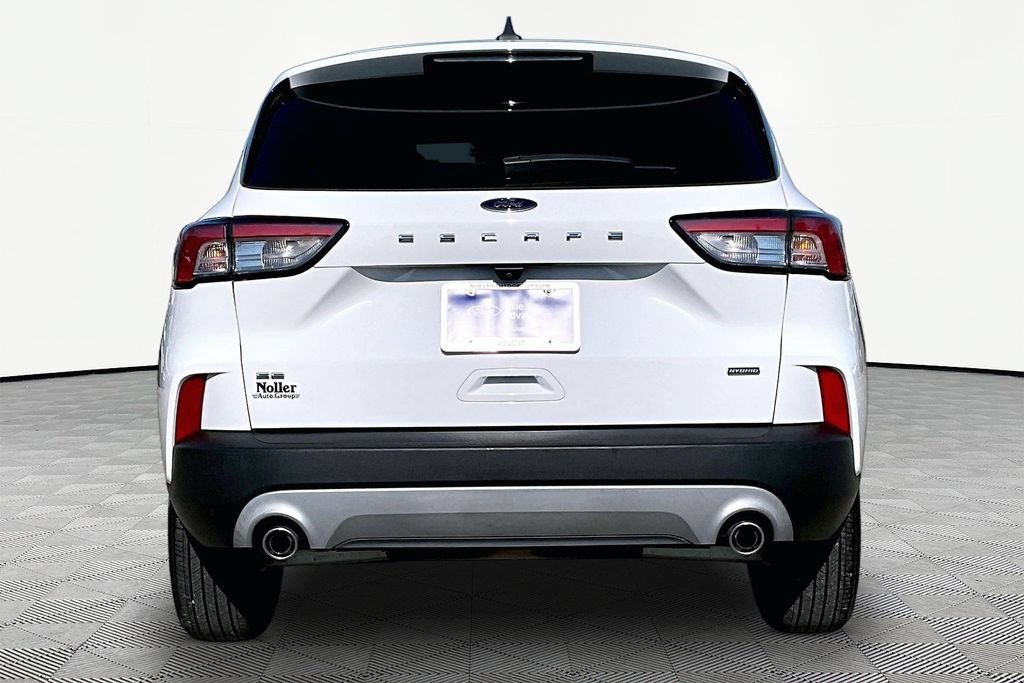 Certified 2022 Ford Escape SE FWD image 4