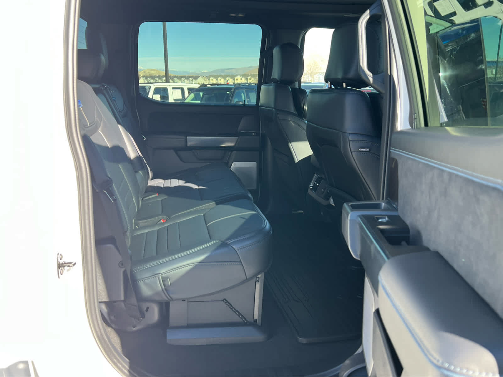 Certified 2026 Ford F350 Platinum AWD/4WD image 26