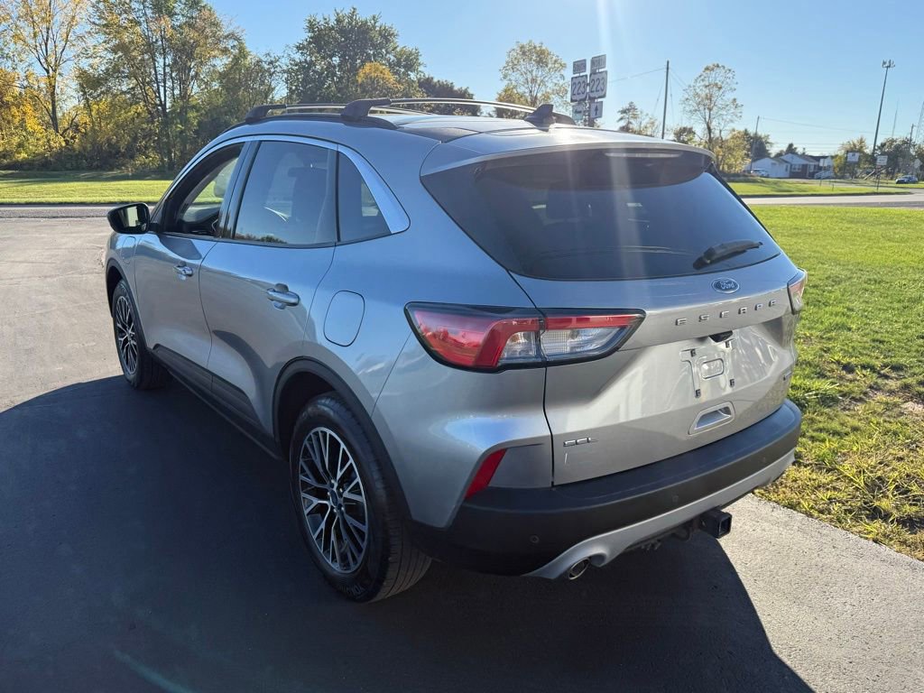 Certified 2021 Ford Escape SEL image 3