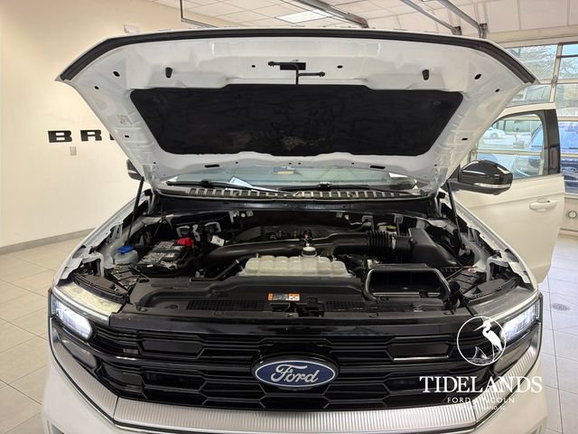 Certified 2025 Ford Expedition Platinum AWD/4WD image 28