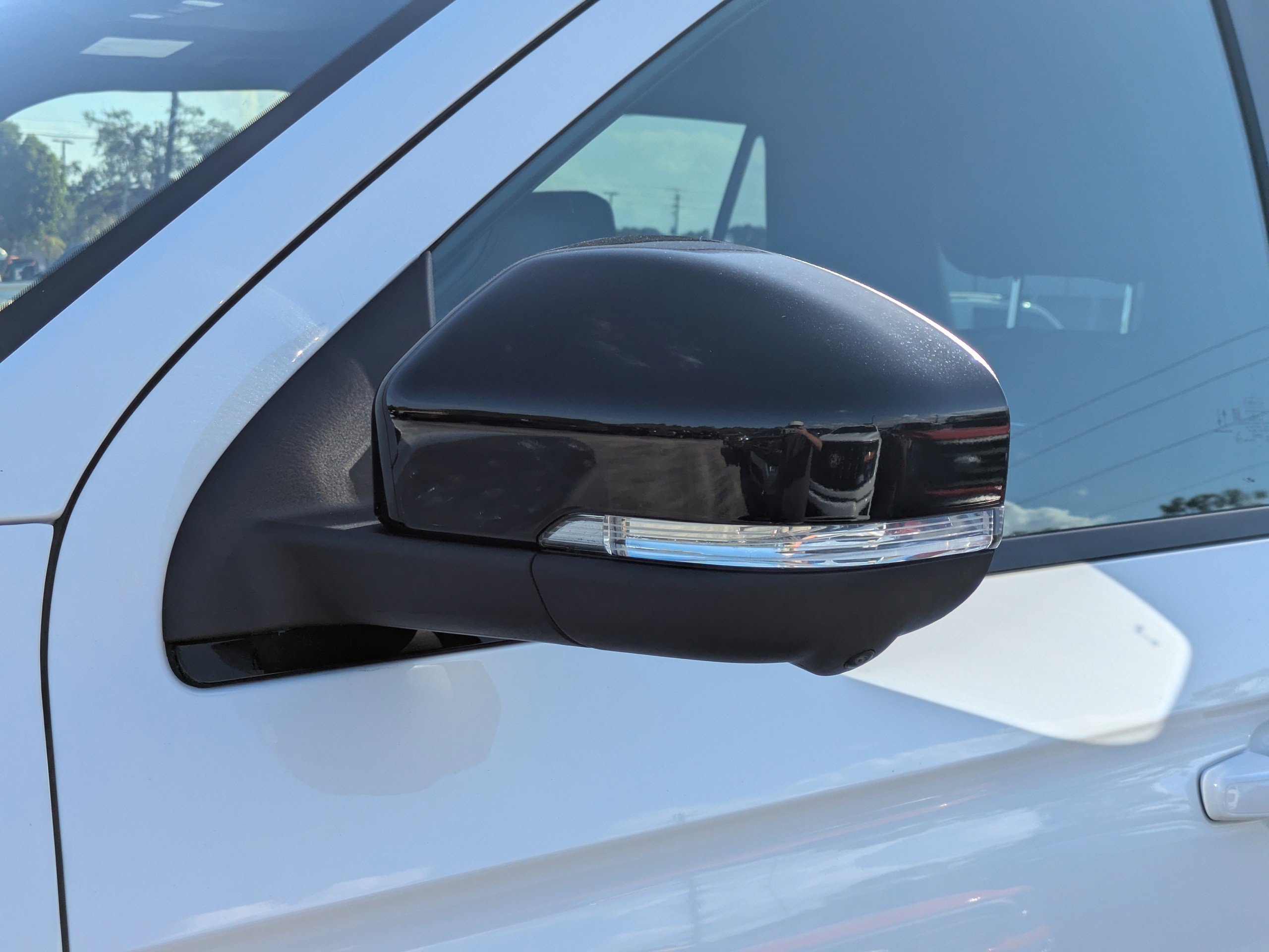 Certified 2025 Ford Expedition Platinum w/ Stealth Appearance Package AWD/4WD image 11