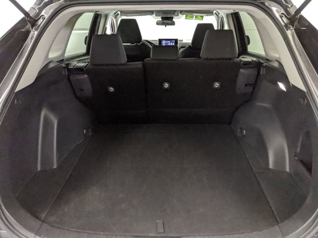 Used 2024 Toyota RAV4 LE image 18