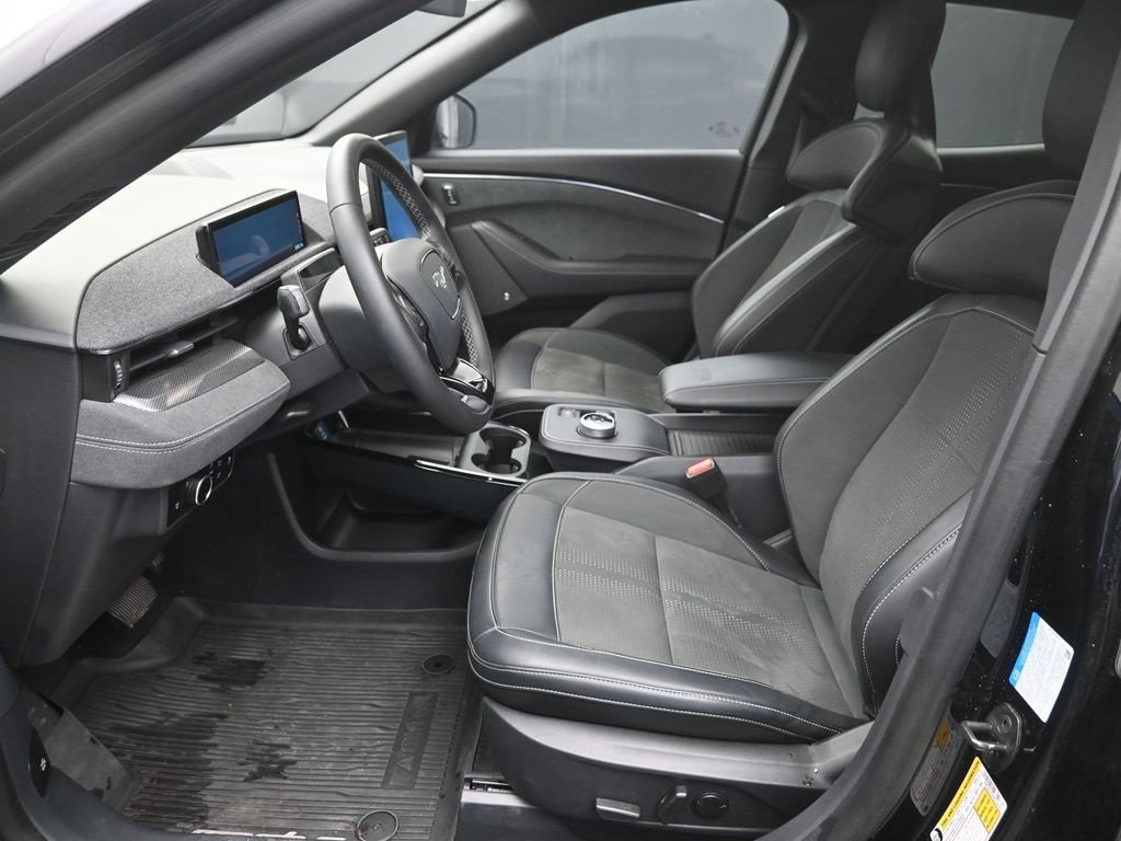 Certified 2023 Ford Mustang Mach-E GT w/ GT Performance Edition image 18