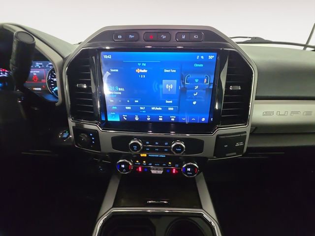 Certified 2022 Ford F450 Lariat w/ Lariat Ultimate Package image 11