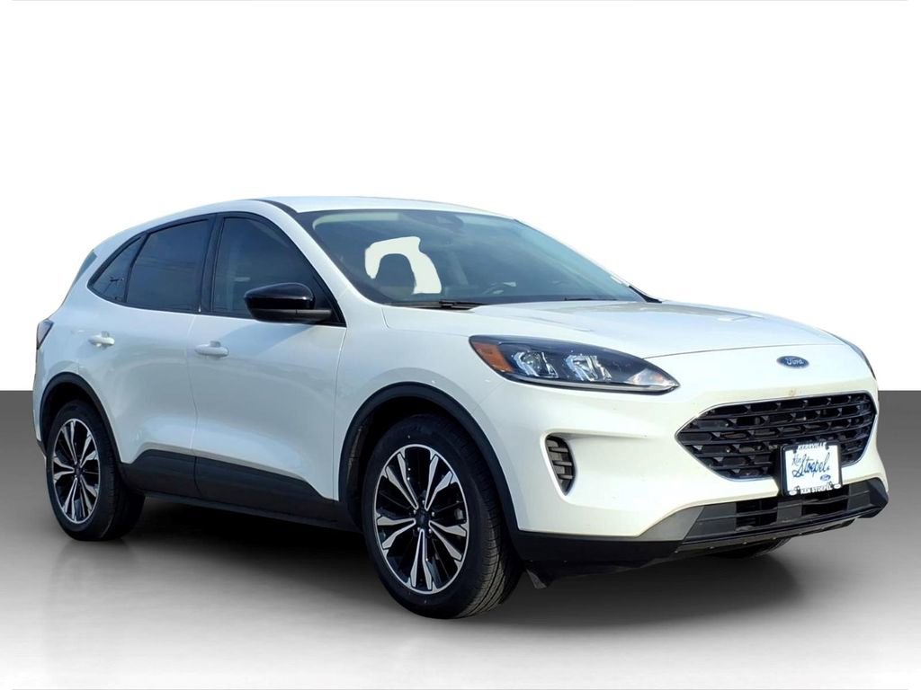 Certified 2022 Ford Escape SE w/ SE Sport Appearance Package
