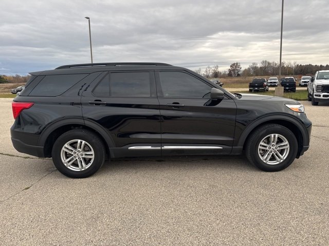 Certified 2023 Ford Explorer XLT w/ Equipment Group 202A image 2