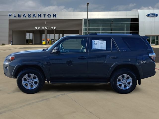 Used 2024 Toyota 4Runner SR5 image 2