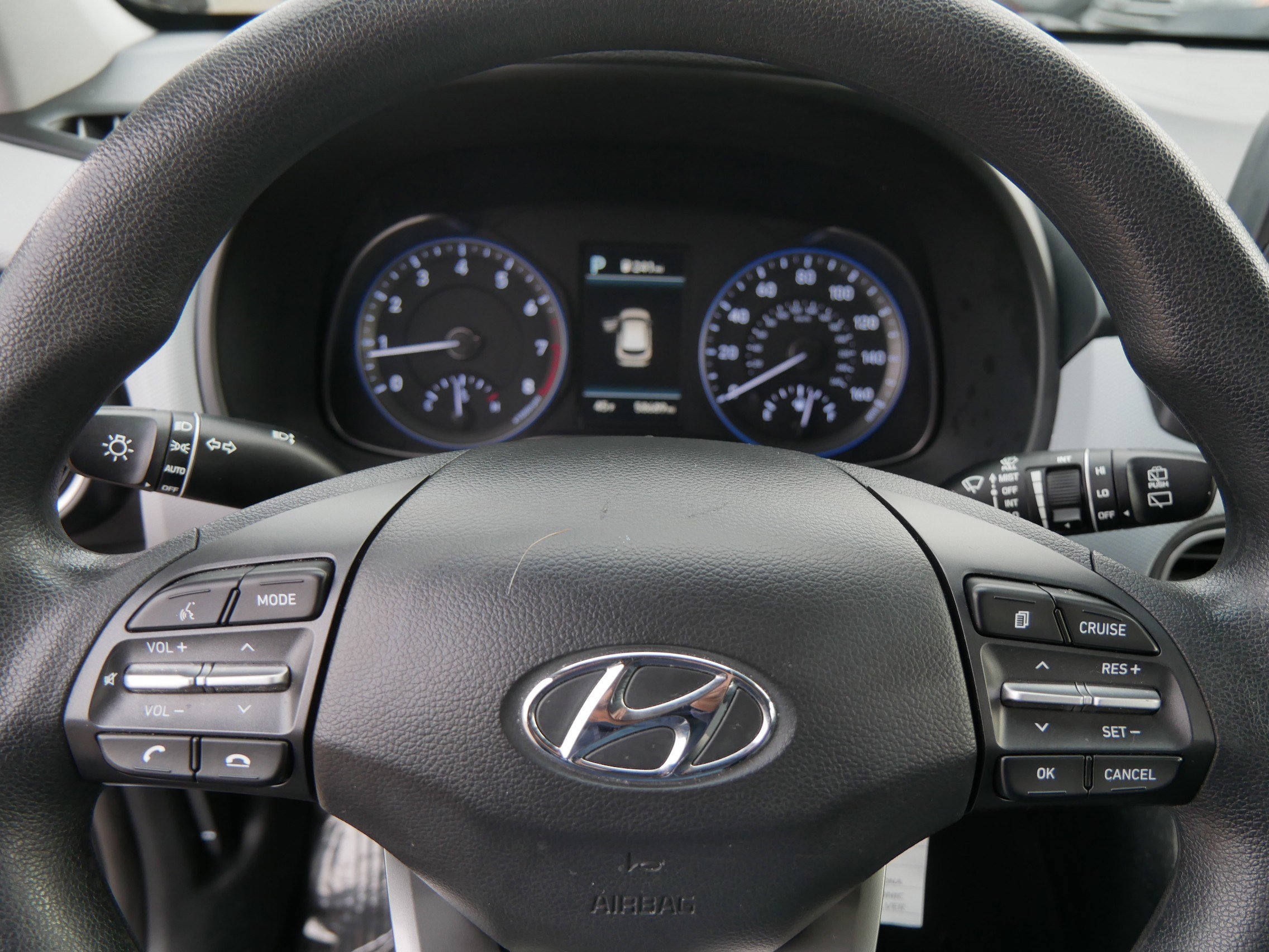 Used 2021 Hyundai Kona SE image 25